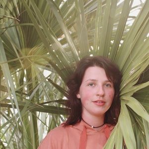 Meet your Posher, Lea